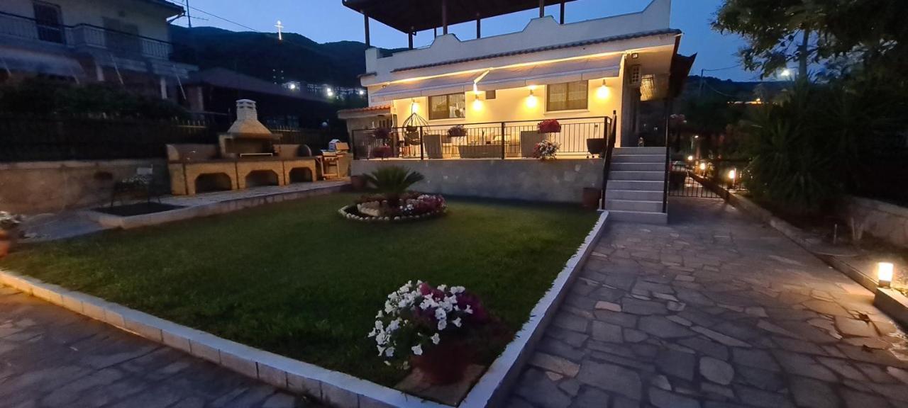 Villa Rena Asprovalta Bagian luar foto